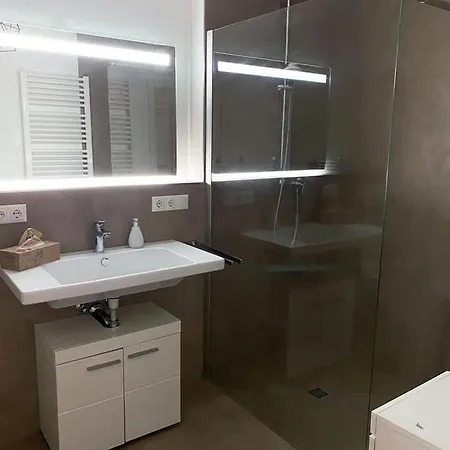 Modern Living Haus Mit 3 Schlafzimmern Fuer Bis Zu 7 Personen