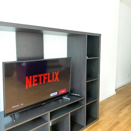 Modern Living Haus Mit 3 Schlafzimmern Fuer Bis Zu 7 Personen 度假居 雷根斯堡