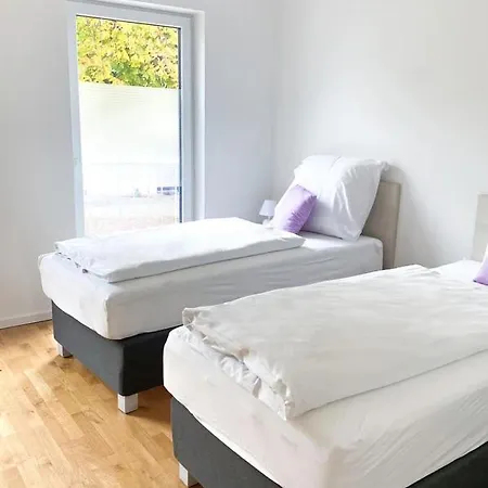 度假居 Modern Living Haus Mit 3 Schlafzimmern Fuer Bis Zu 7 Personen 雷根斯堡