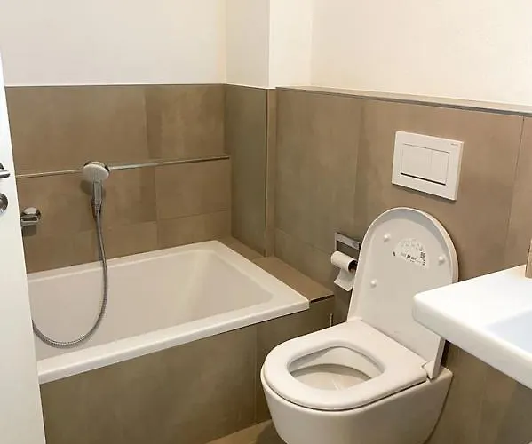 Modern Living Haus Mit 3 Schlafzimmern Fuer Bis Zu 7 Personen 펜션